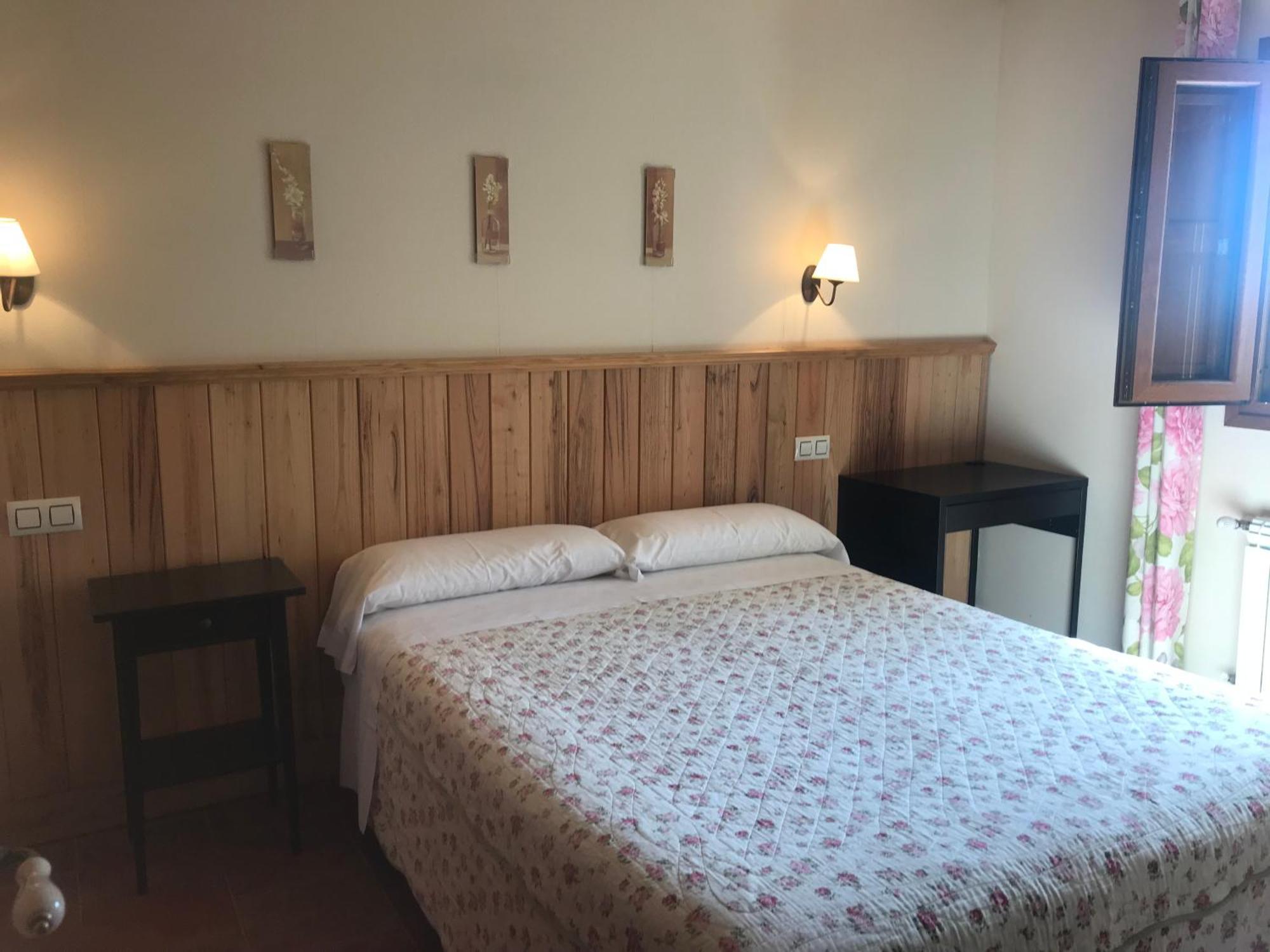 Apartamentos El Jardin Del Poeta Guijo de Granadilla Dış mekan fotoğraf